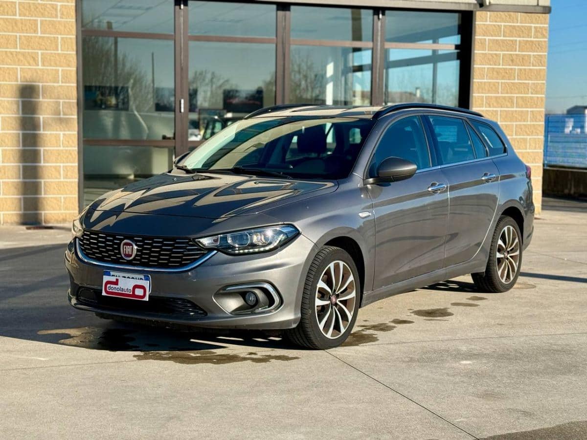 FIAT TIPO 1.6 MJT STATION WAGON DCT LOUNGE 2019 usata — foto 3