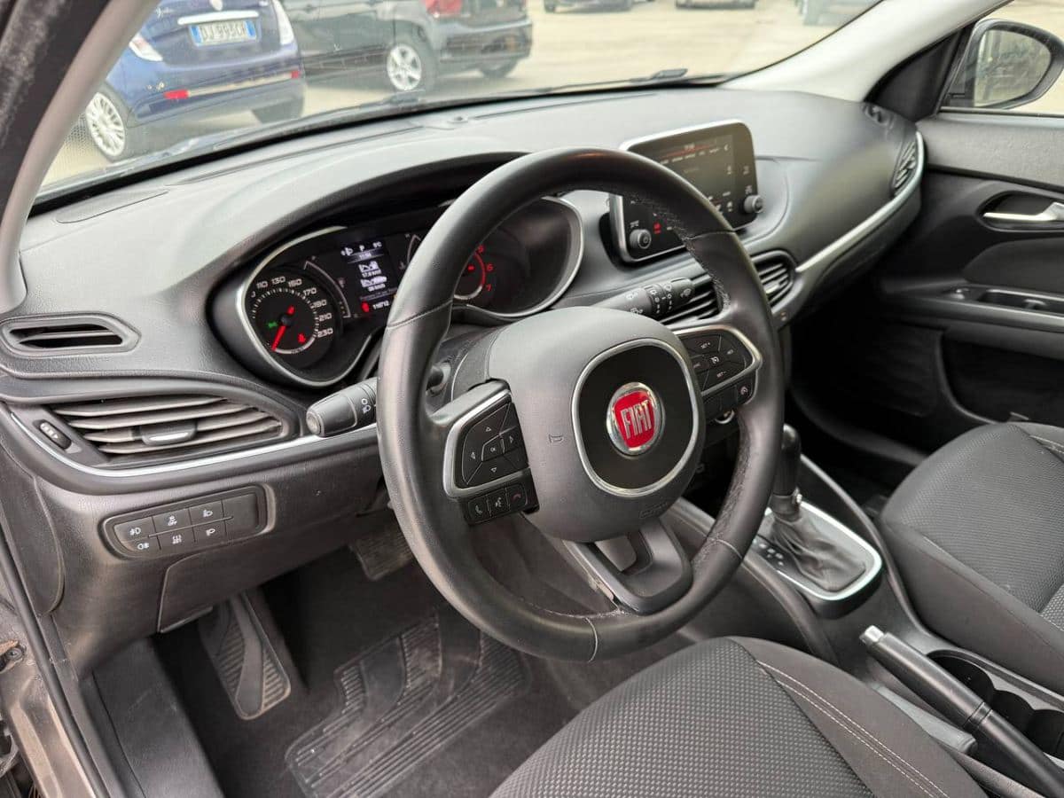 FIAT TIPO 1.6 MJT STATION WAGON DCT LOUNGE 2019 usata — foto 7