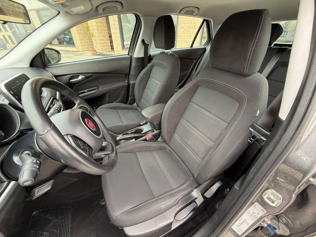 FIAT TIPO 1.6 MJT STATION WAGON DCT LOUNGE 2019 usata — foto 8