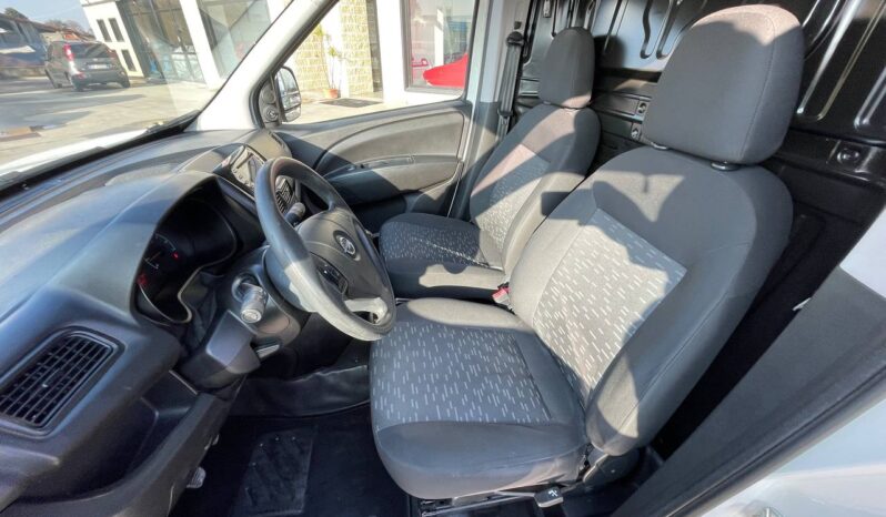 OPEL COMBO 1.6 MJT MAXI FURGONATO pieno