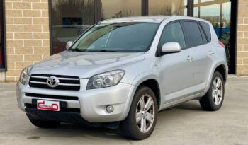 Toyota RAV 4 RAV4 2.2 D-4D 177 CV Luxury pieno